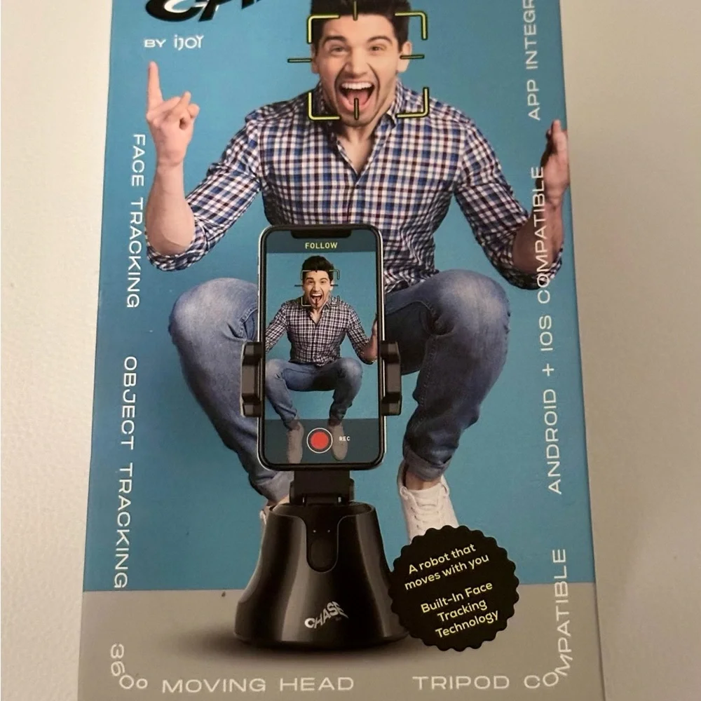 iJoy Chase 360 Face Object Tracking Tripod Mount, Smartphone Vlogging, in Box